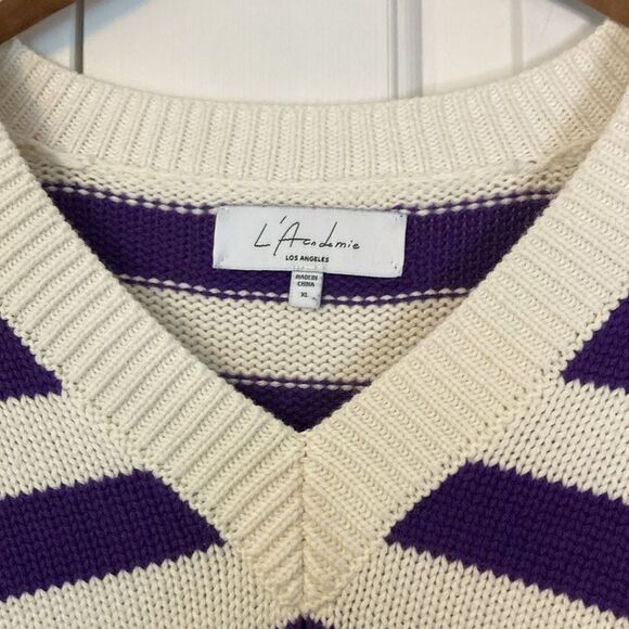 REVOLVE L'Acadamie Raddix oversized sweater Purple and cream Bell Sleeve Striped - Picture 3 of 9